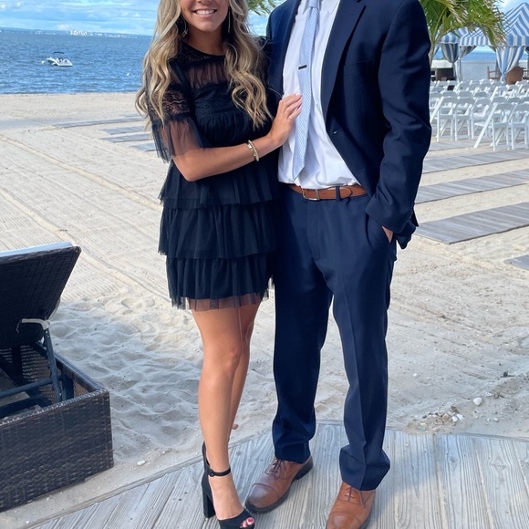 Forever 21 Dresses & Skirts - Black Lace Mini Tulle Dress